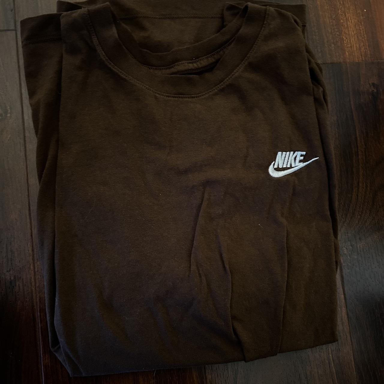 mens brown nike shirt