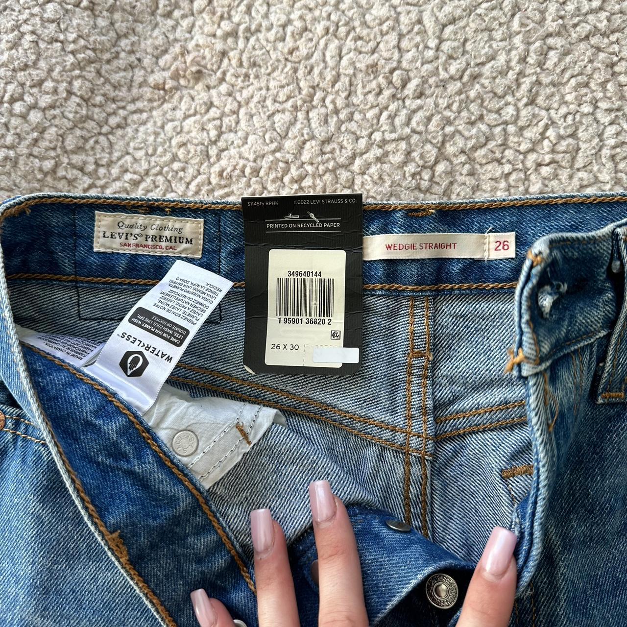 Levis “Wedgie Straight” jeans. Never worn with tags... - Depop