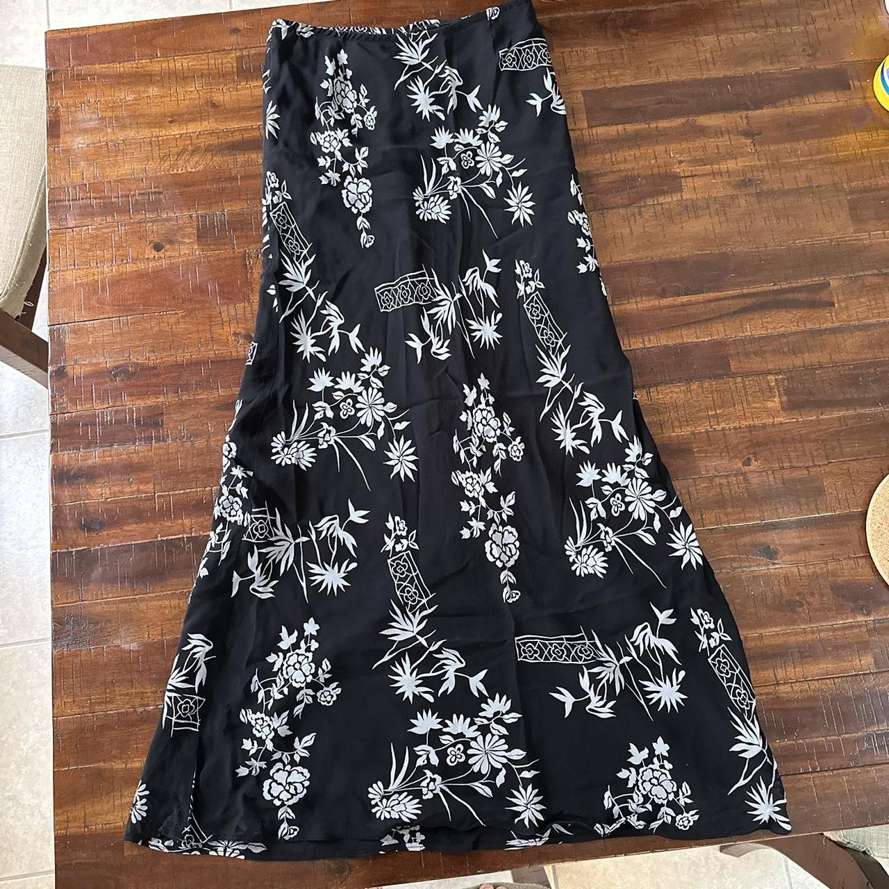 Y2K maxi skirt Size small #maxiskirt #y2k... - Depop