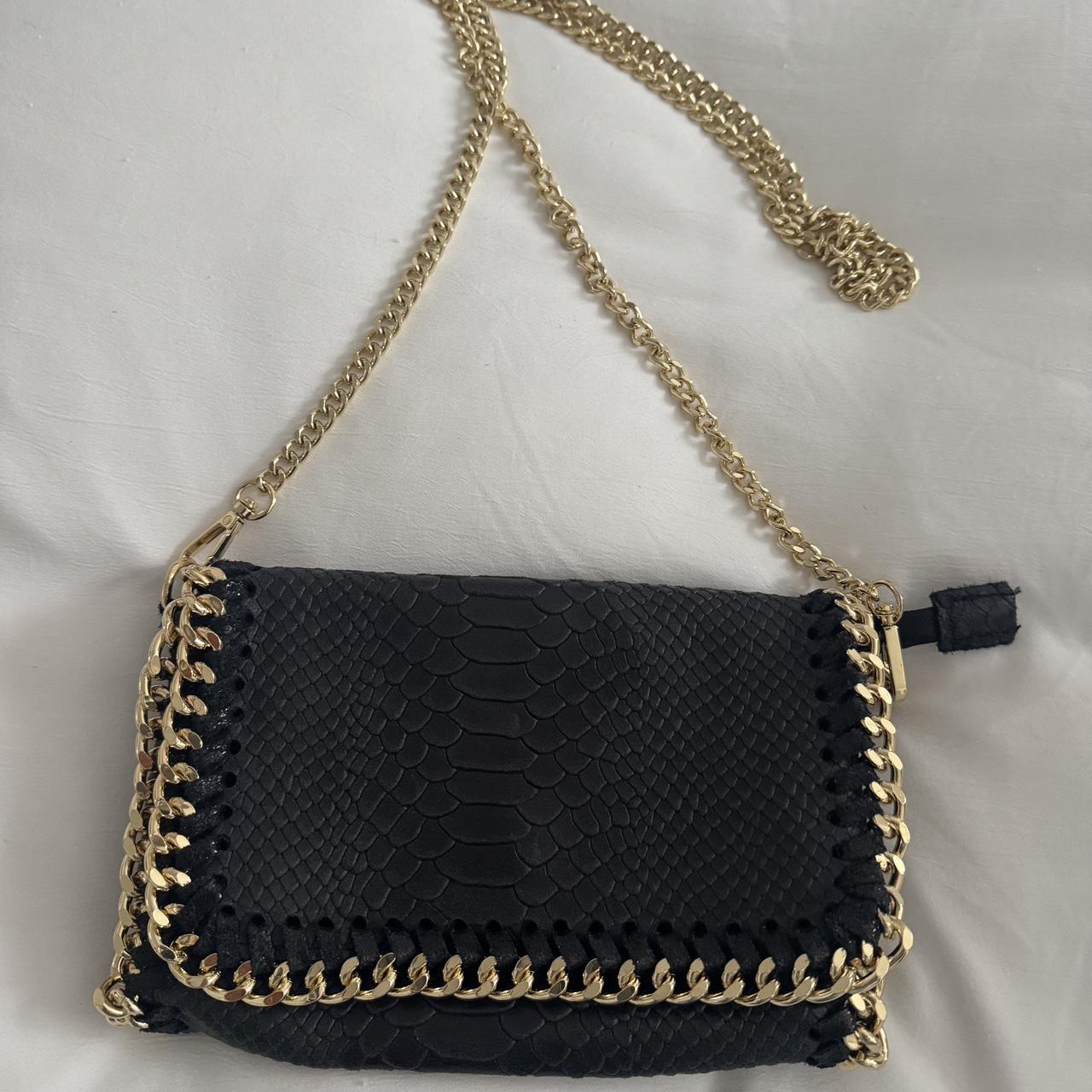 item listed by annessadarling