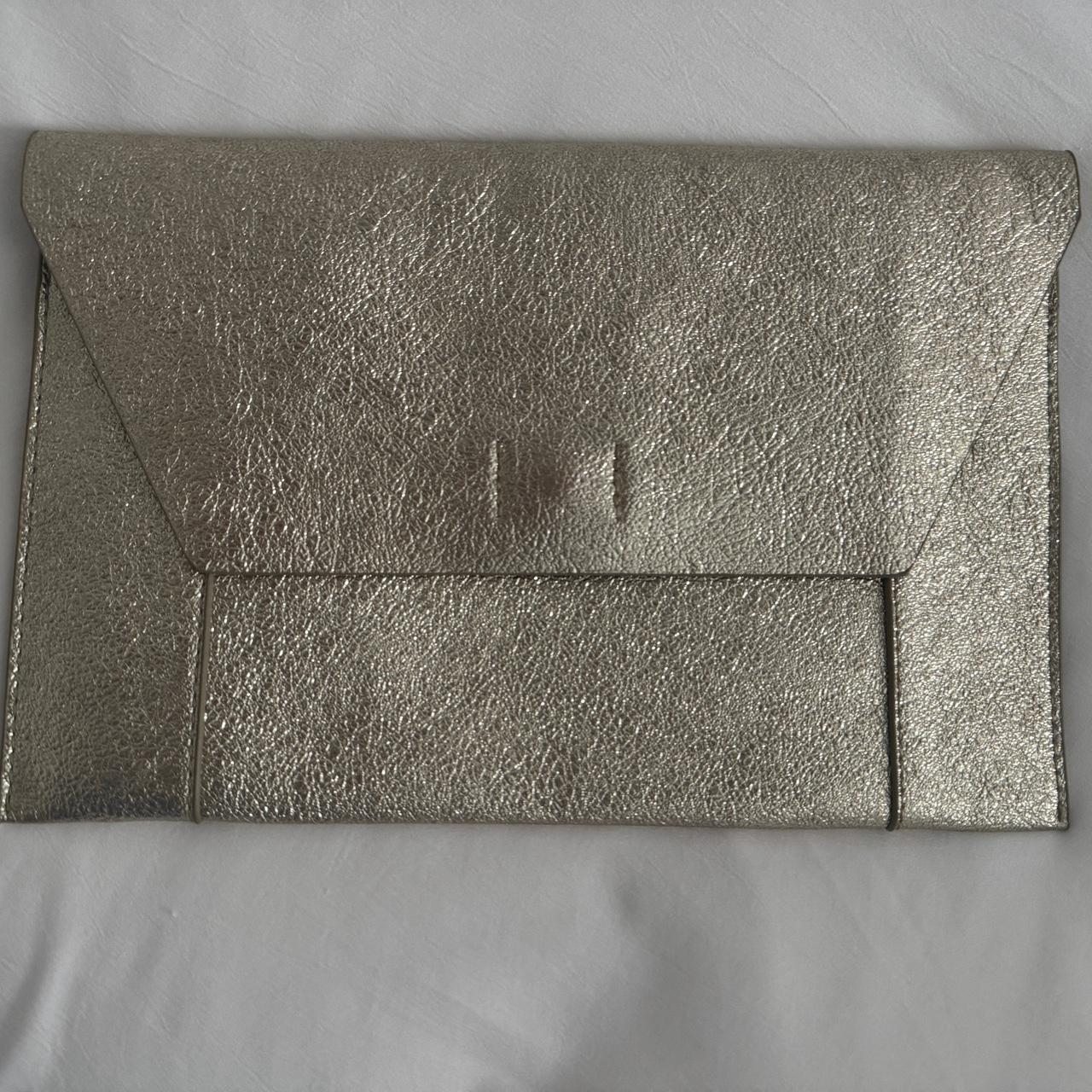item listed by annessadarling