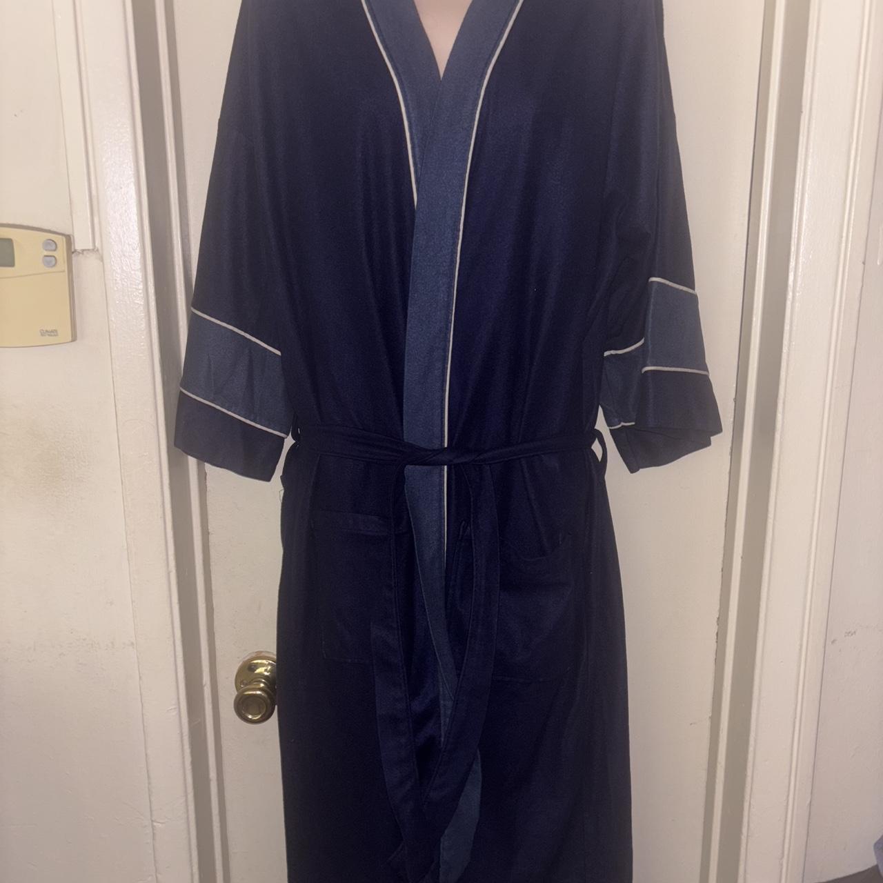 item listed by alizzae_89
