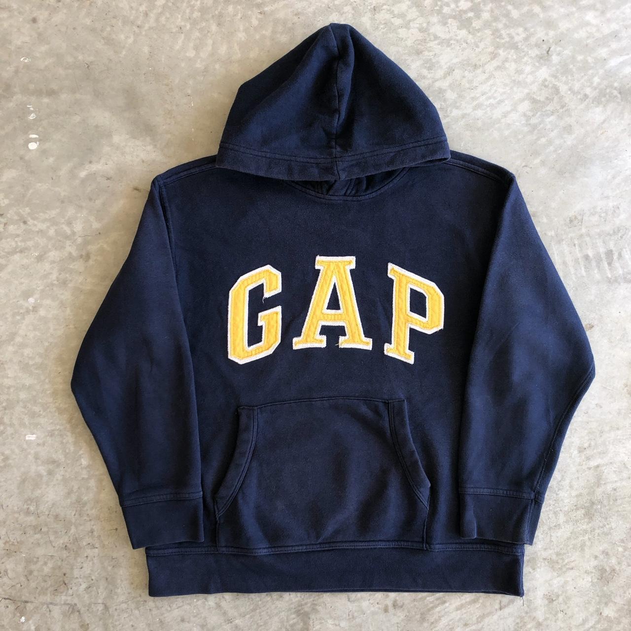 . 🏁 Gap hoodie 🏁 Length 24” pit 2 pit 21” 🏁 Send... - Depop