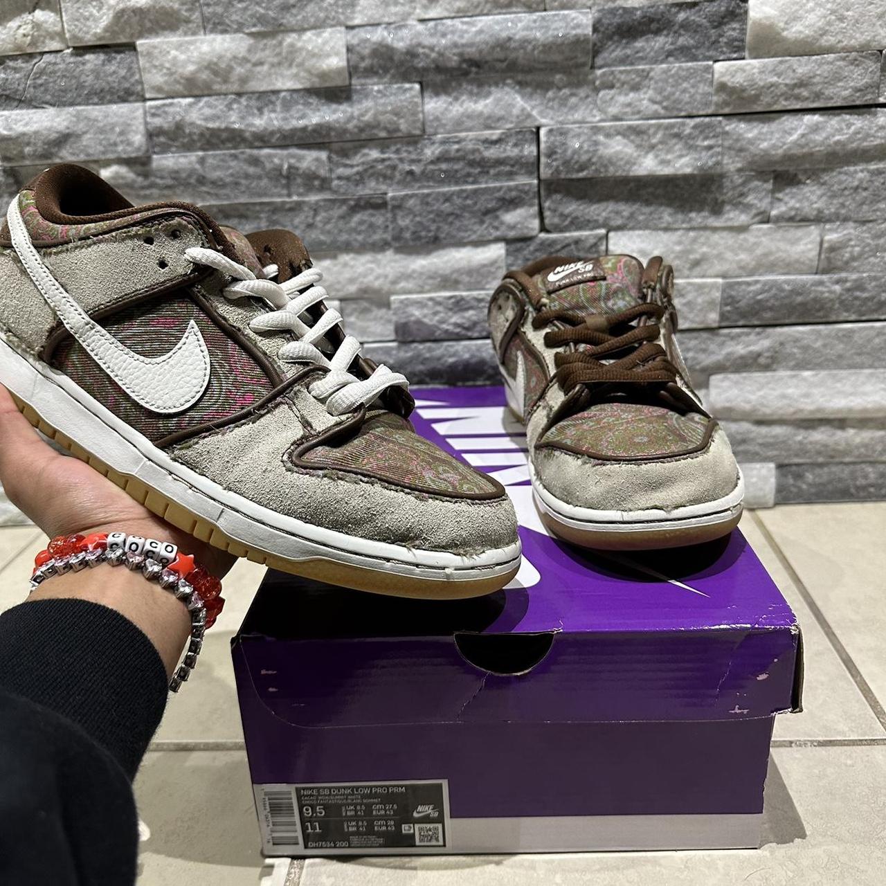 mens brown nike trainers