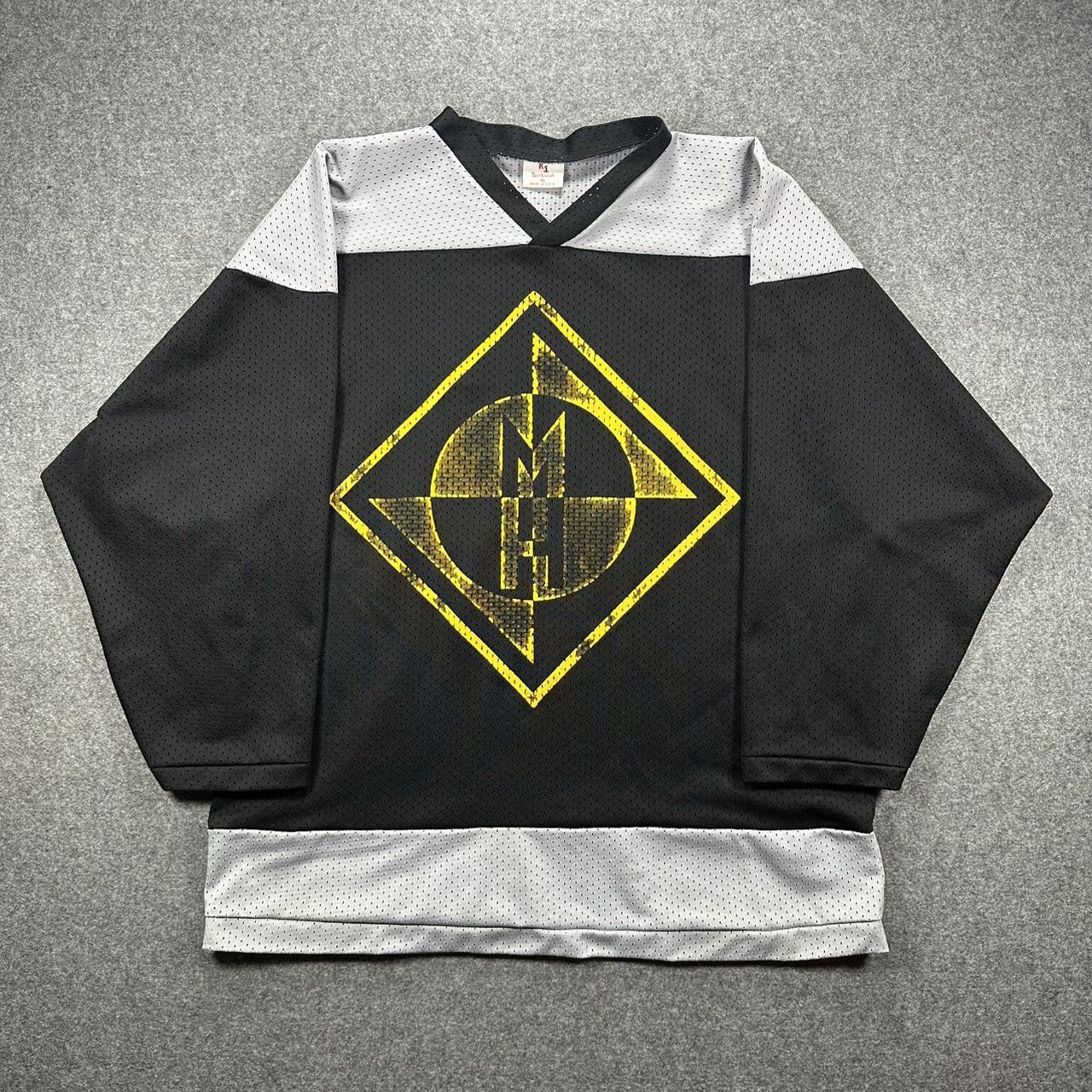 item listed by oldcornermarket