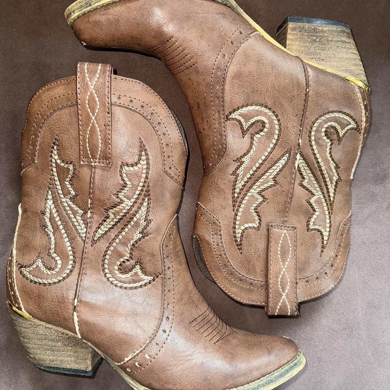 Dsw ladies cowboy outlet boots