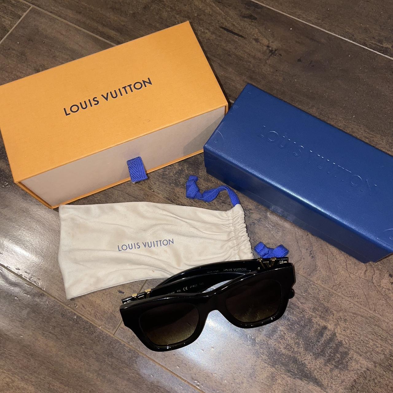 Louis Vuitton Petit Soupçon Sunglasses From the - Depop