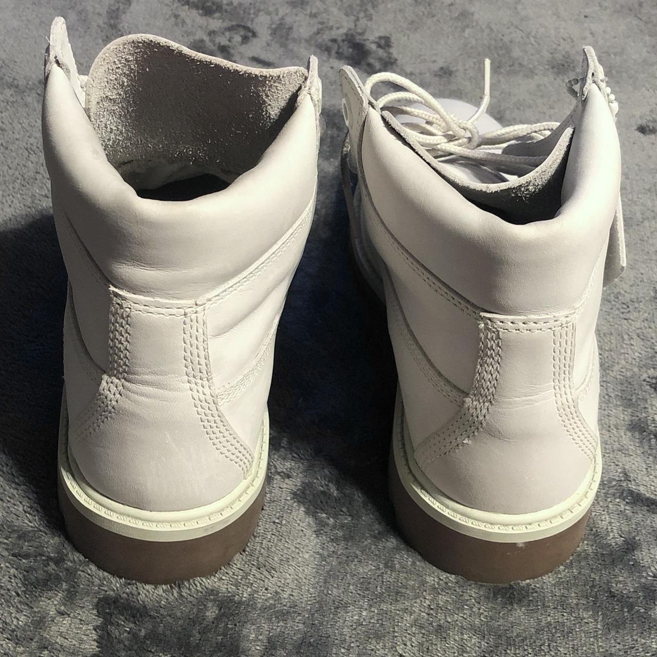 WHITE TIMBERLAND BOOT SIZE 5 | Depop