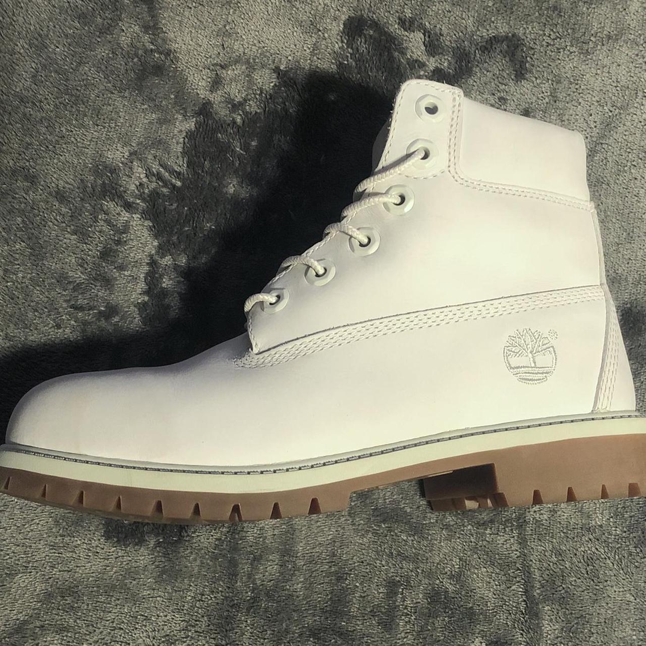 WHITE TIMBERLAND BOOT SIZE 5 | Depop