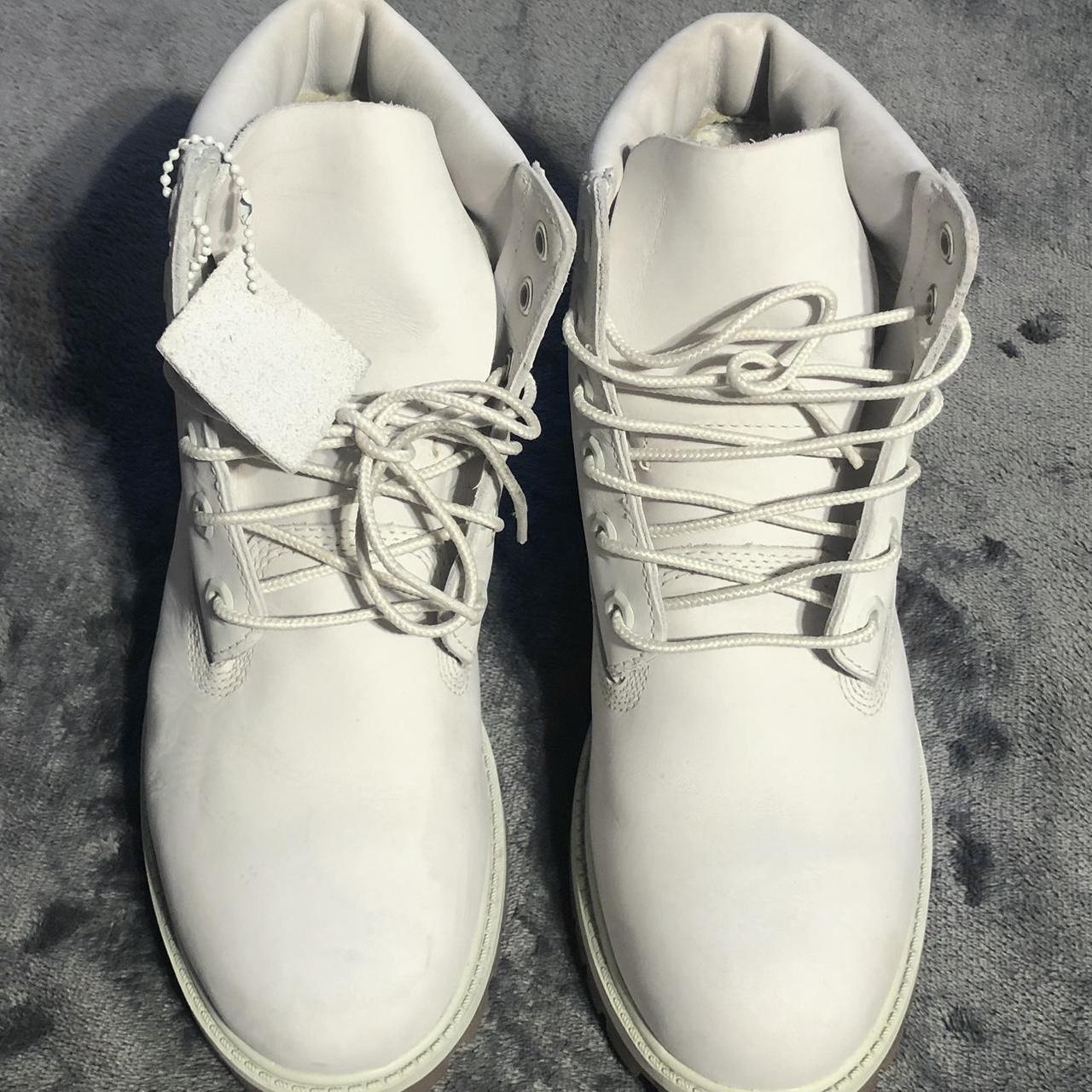 WHITE TIMBERLAND BOOT SIZE 5 | Depop