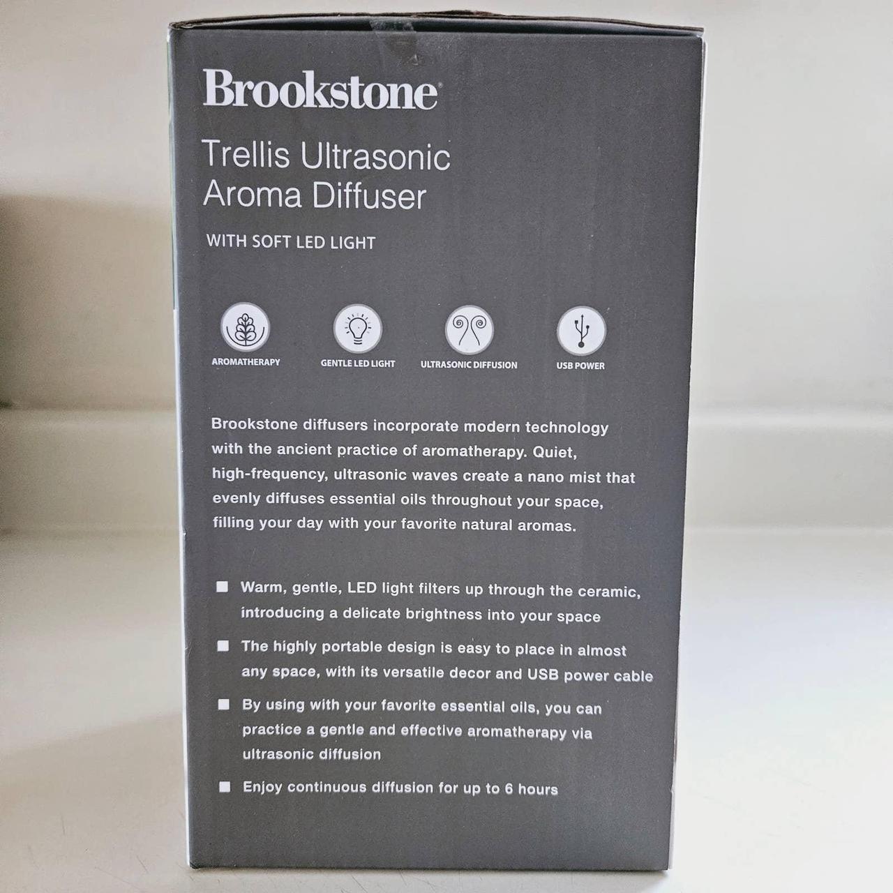 Brookstone Trellis Ultrasonic Off White Aroma Depop