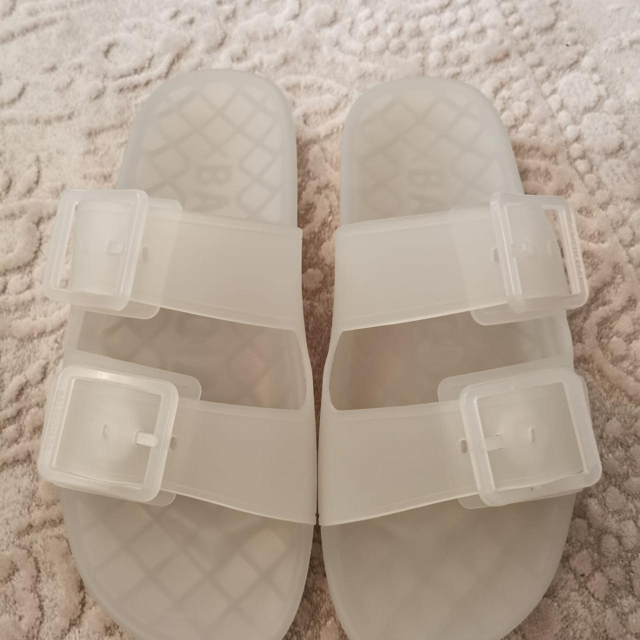 Balenciaga hot sale jelly sandals