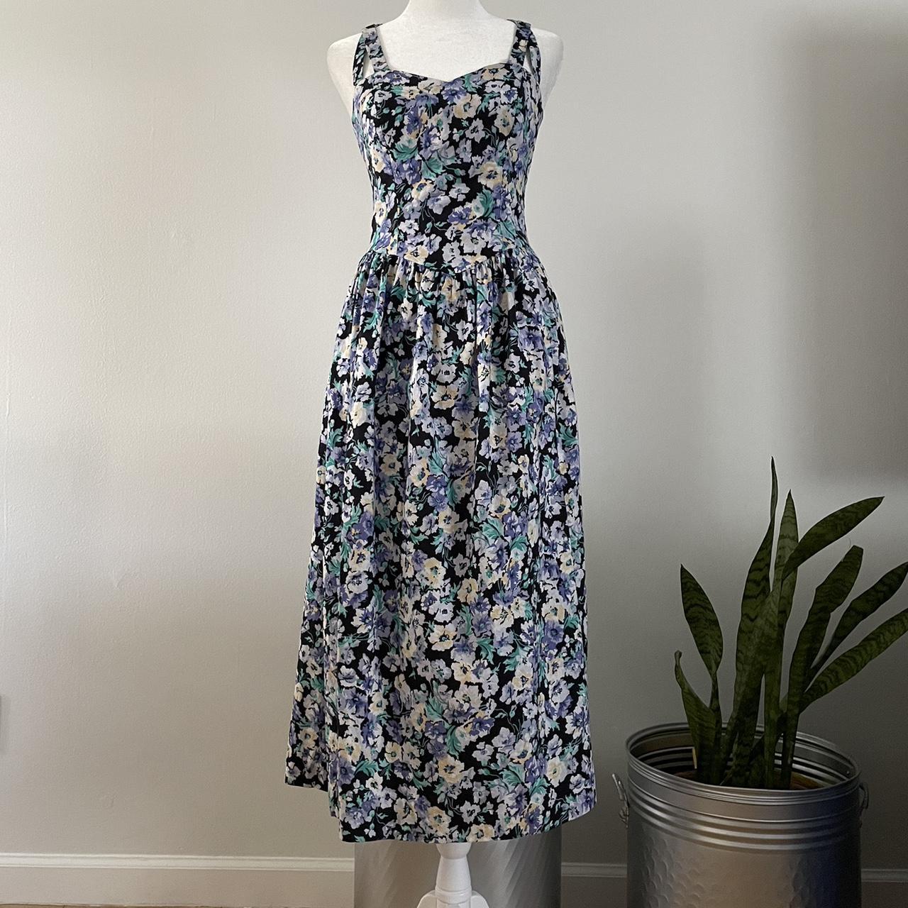 Vintage Laura Ashley Floral Print high quality Cottagecore Dress