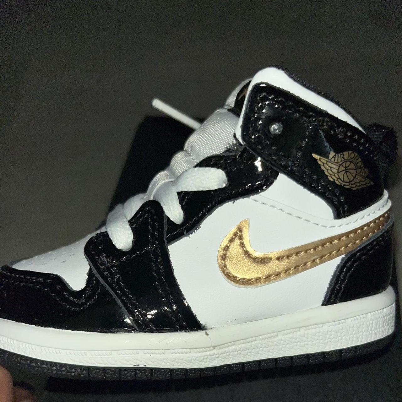 jordan 1 size 4c