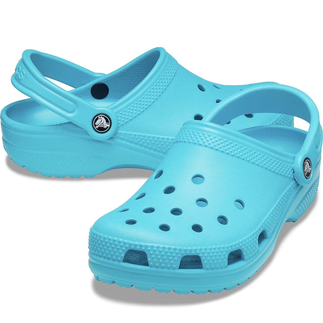 W8 size best sale crocs