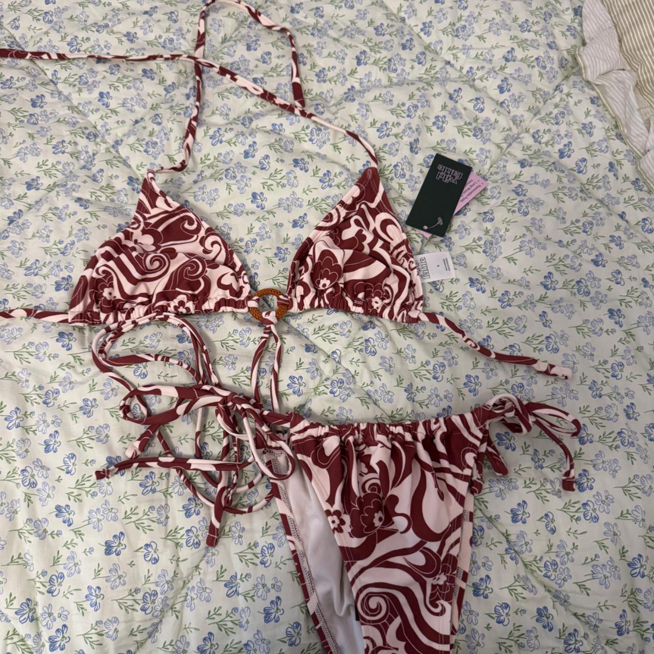 item listed by nicolehutson25