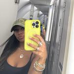 nicolehutson25's profile picture