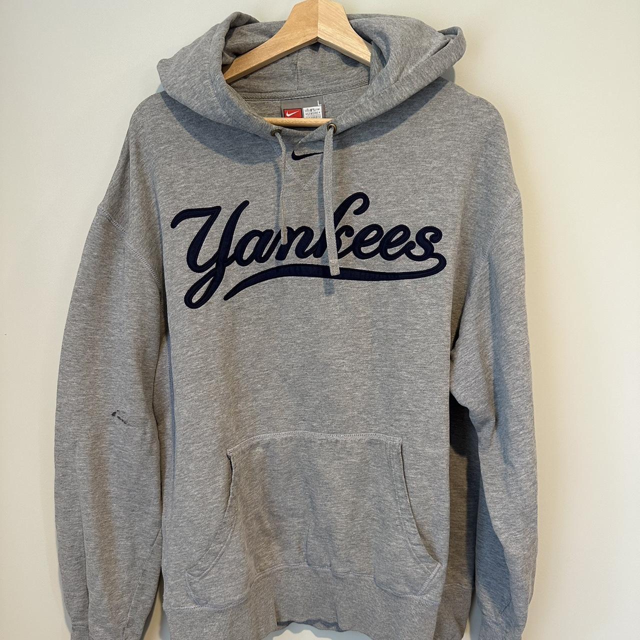 Vintage Yankees hoodie Size L Some fading near - Depop