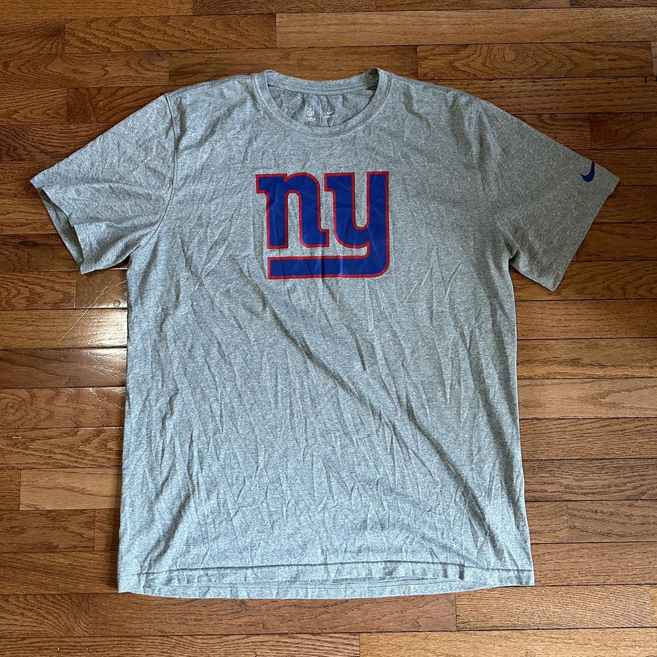 N.Y. GIANTS MEN'S NIKE DRI-FIT T-SHIRT SIZE - Depop