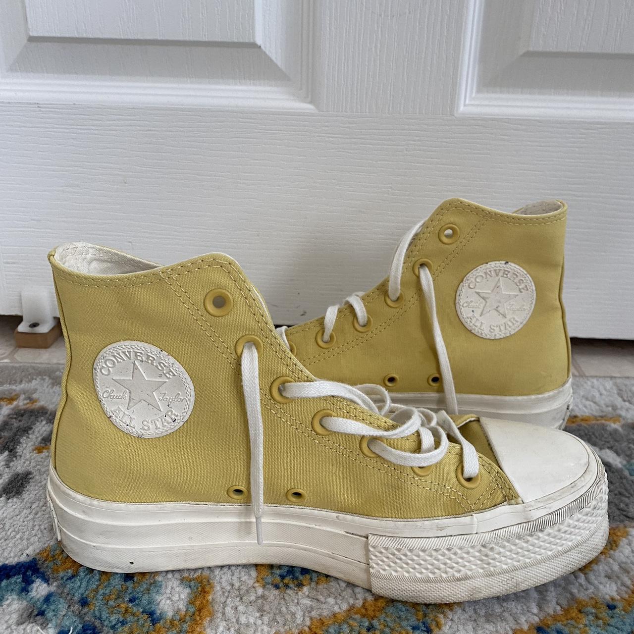 Converse hot sale platform yellow