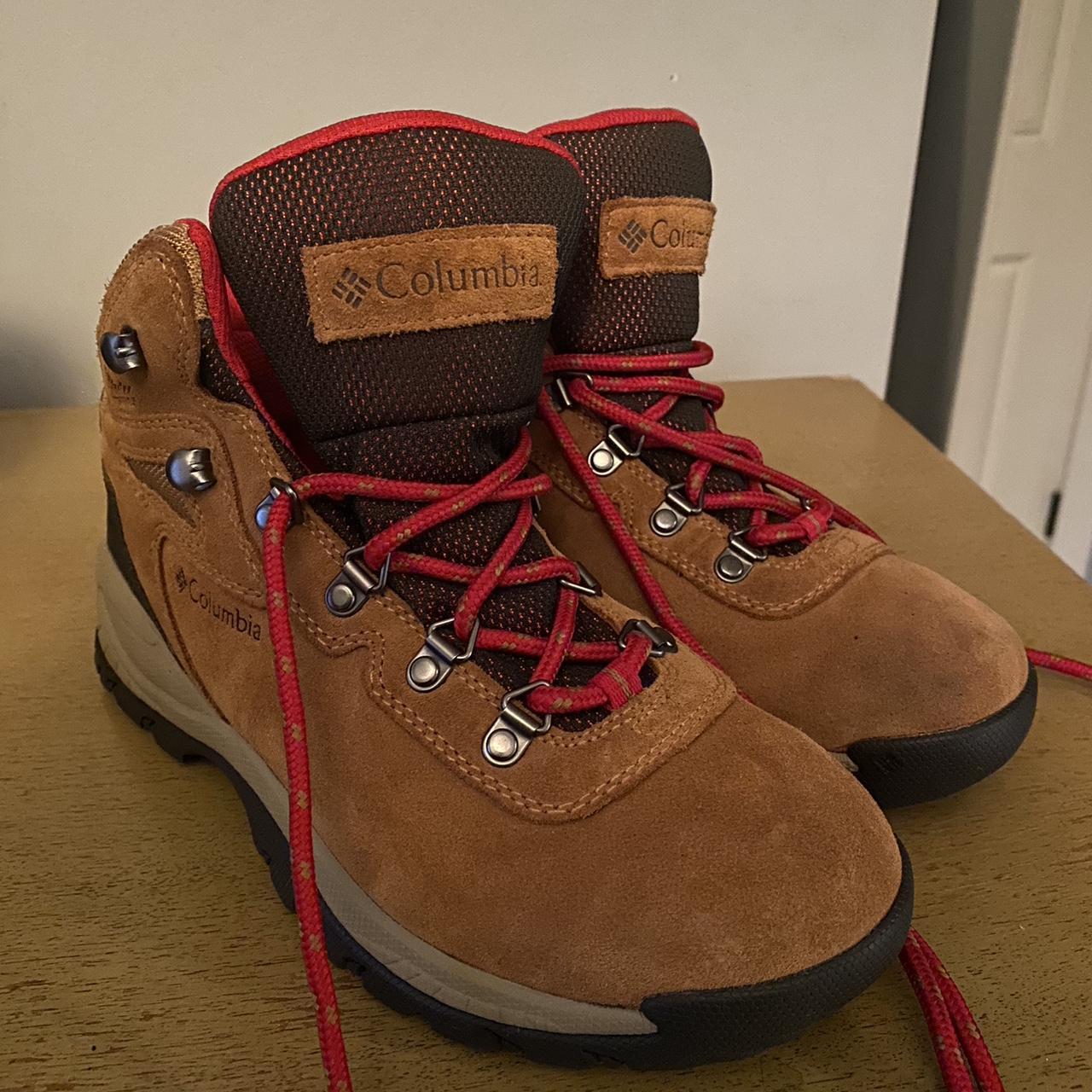 columbia hiking boots amazon