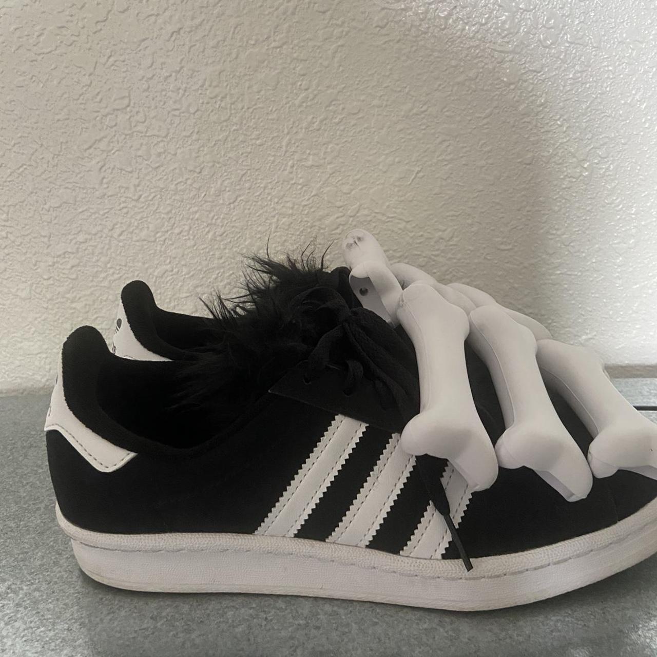 superstar black size 7.5