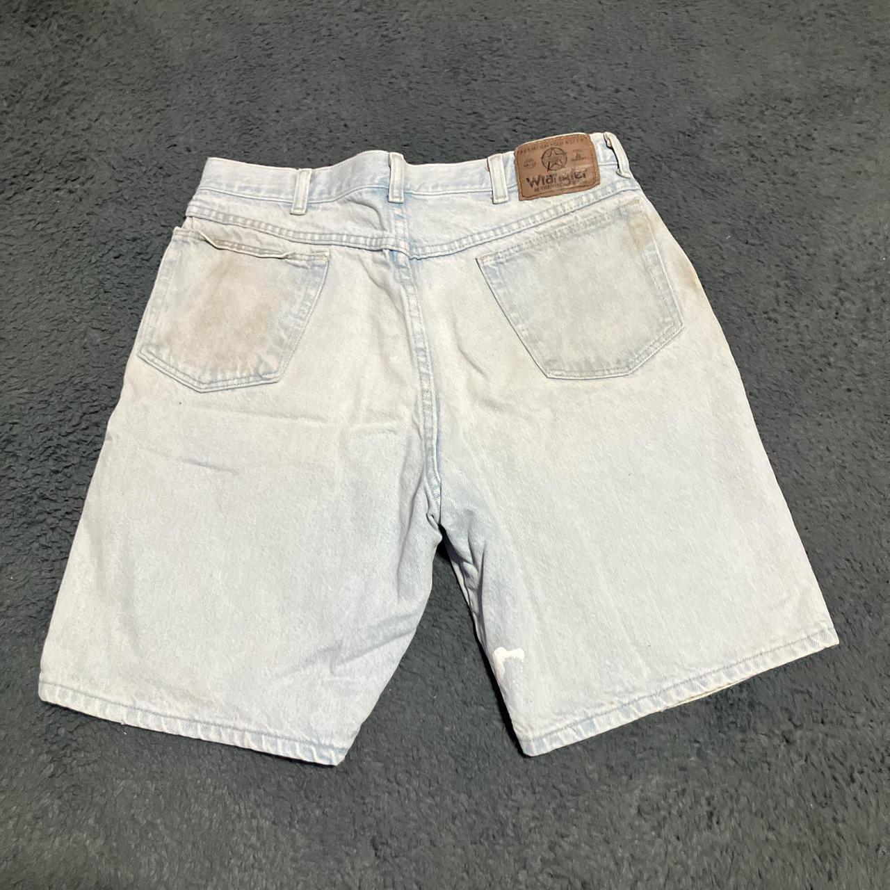 item listed by splashinvintage