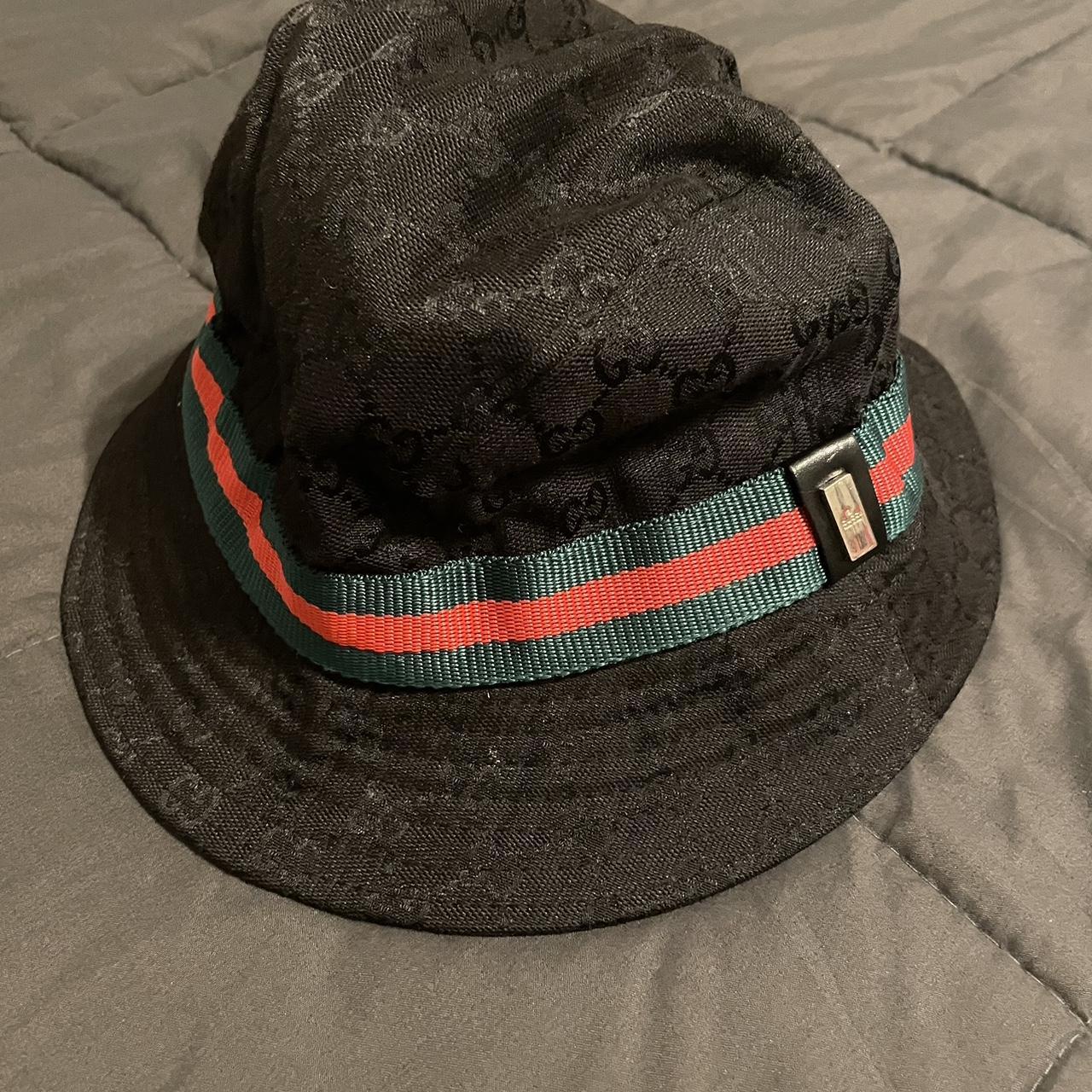 Gucci Men's GG Supreme Canvas Bucket Hat