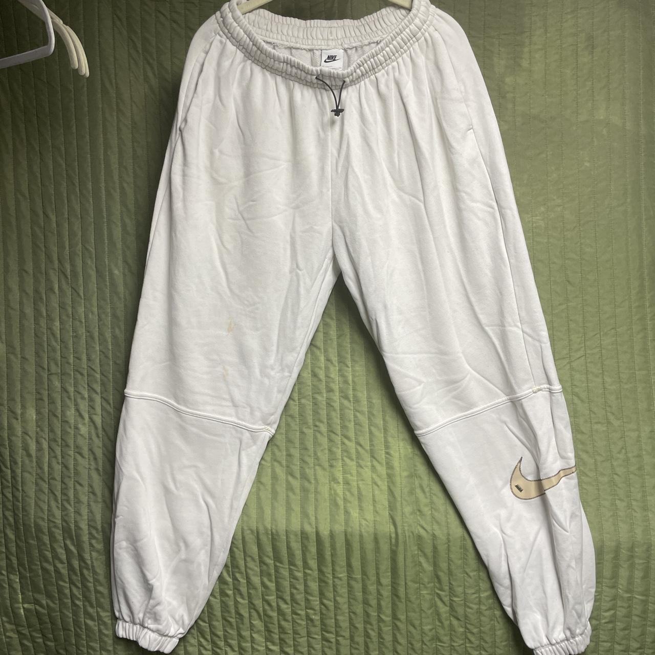 item listed by pjade80