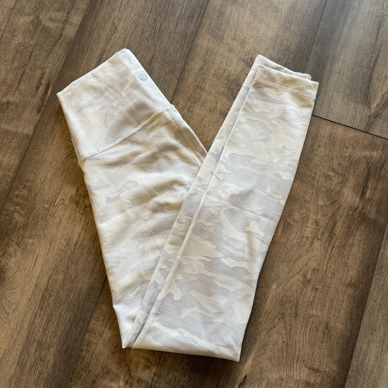 Lululemon leggings White camo 25” Size 2 Worn a - Depop