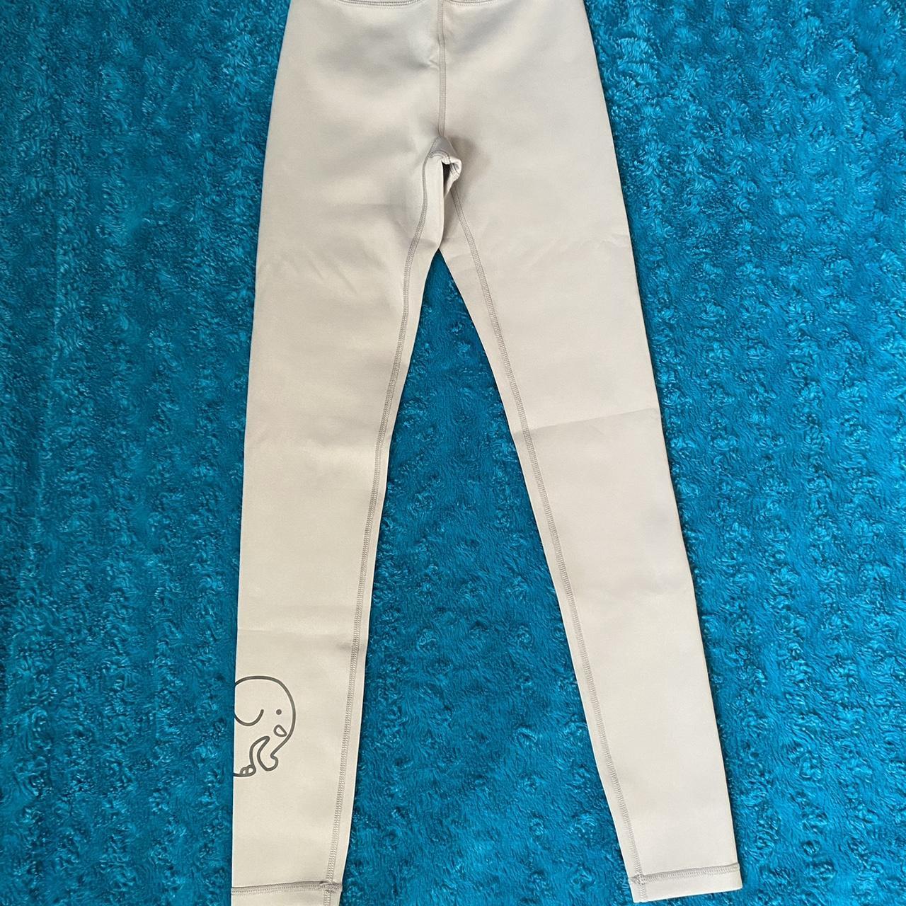Ivory Ella Women's Leggings Depop