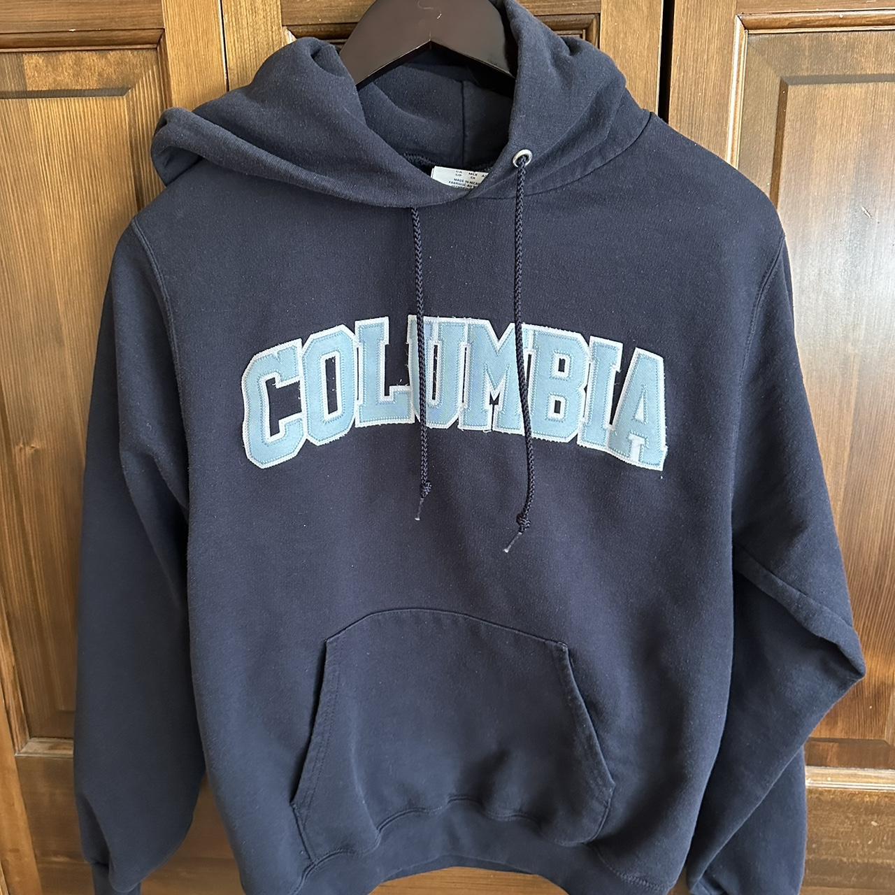 Champion Men's Hoodie | Depop