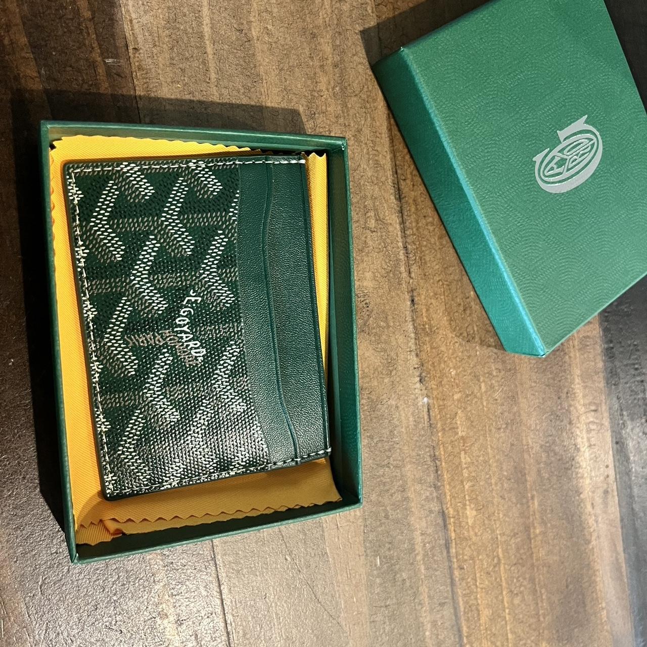 green goyard wallet rep message me for more details - Depop