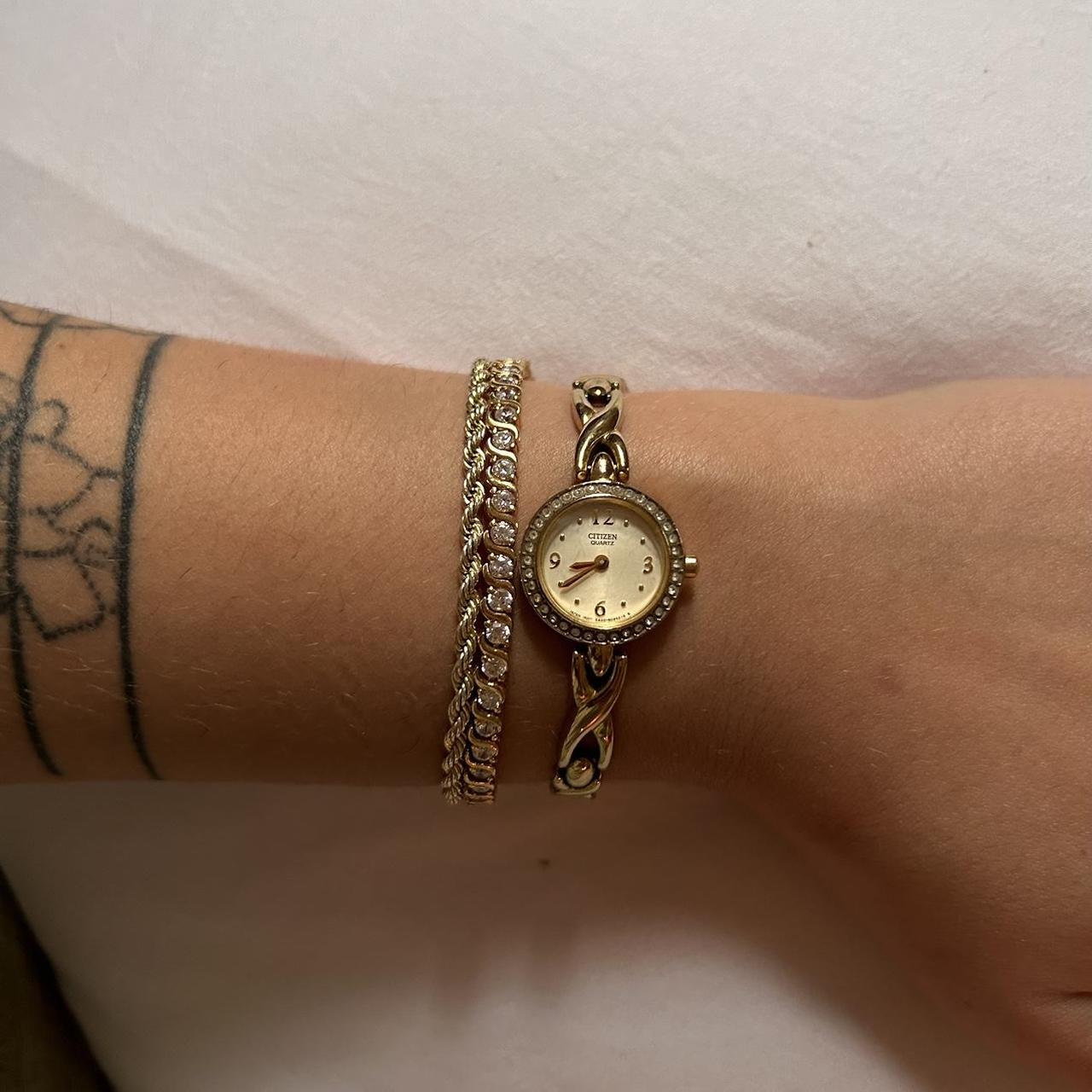 item listed by goldenhourtreasure
