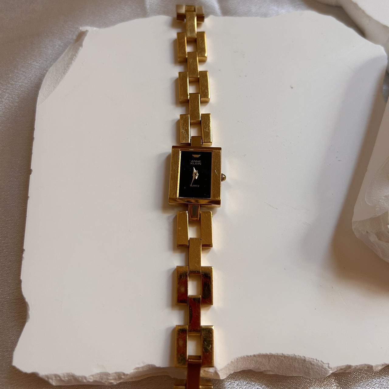 item listed by goldenhourtreasure