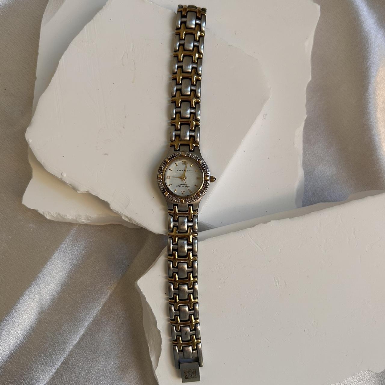 item listed by goldenhourtreasure