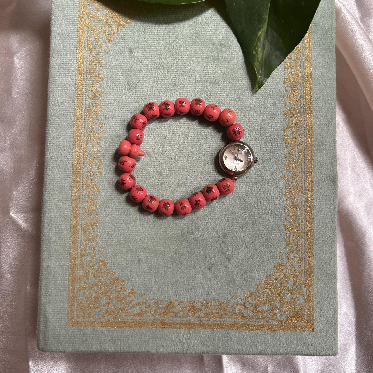 item listed by goldenhourtreasure