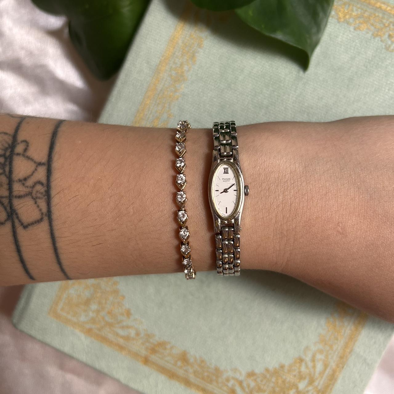 item listed by goldenhourtreasure