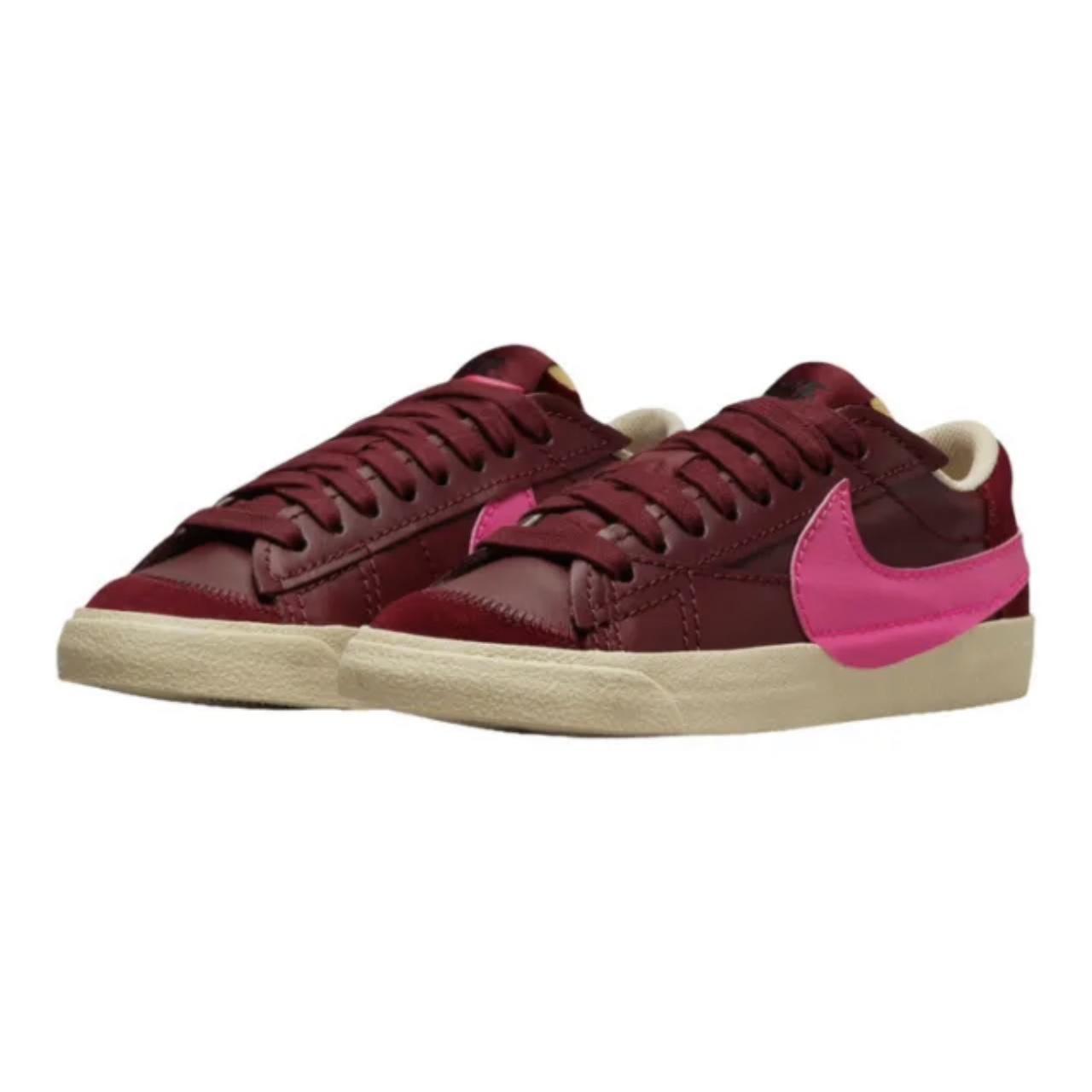 Nike blazer hotsell low bordeaux