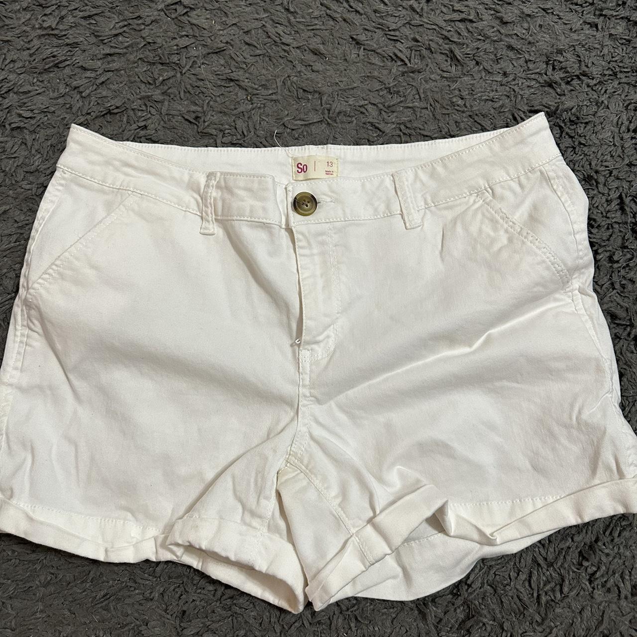 SO white shorts • SIZE 13 - Depop