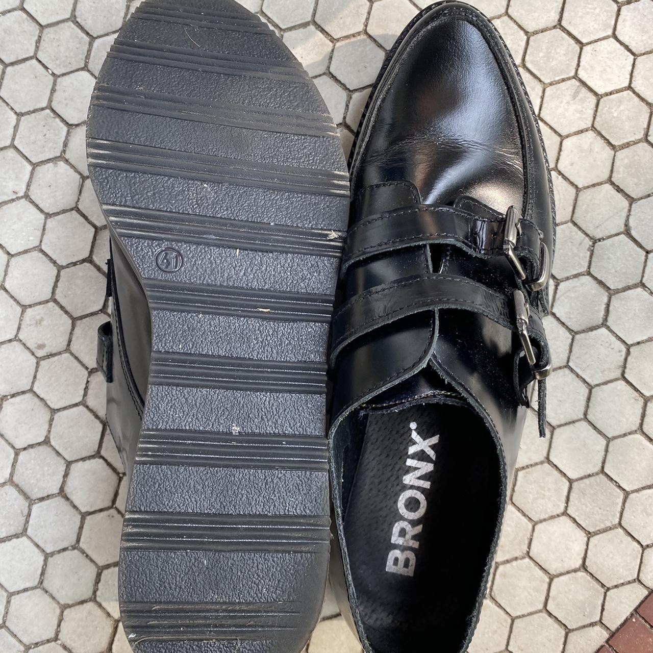 Louis Vuitton Black Leather Infini Single Monk Strap Derby Size 42 at  1stDibs