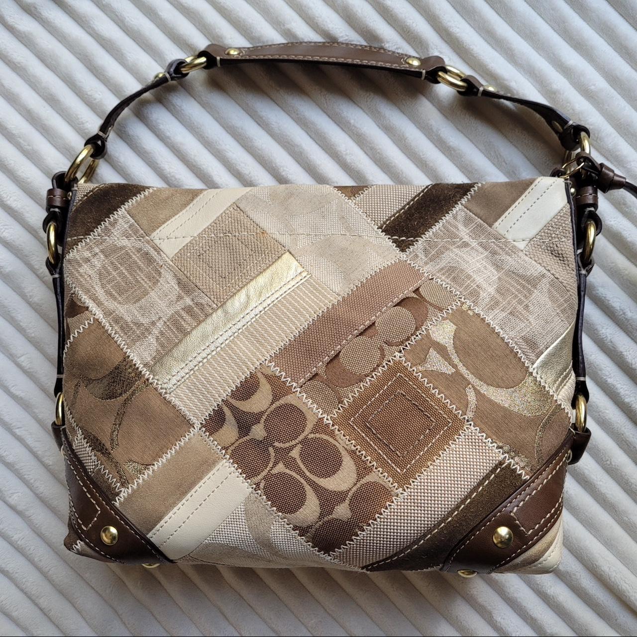 バッグ COACH Patchwork Signature Handbag Beige COACH SIGNATURE PATCHWORK CARLY Shoulder bag *Very | Depop