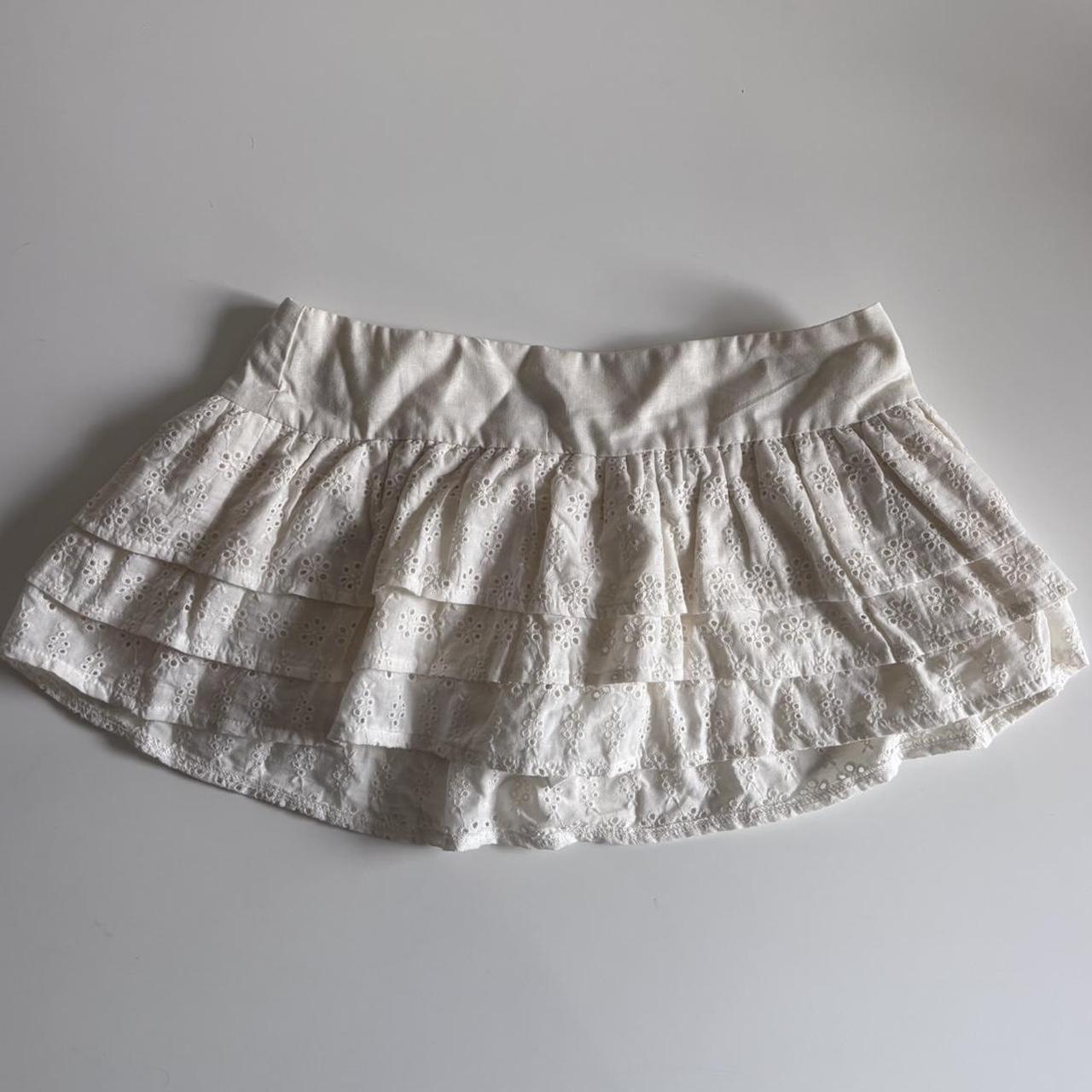 Edikted Women's Skirt - White/Cream - M – super c… - image 1