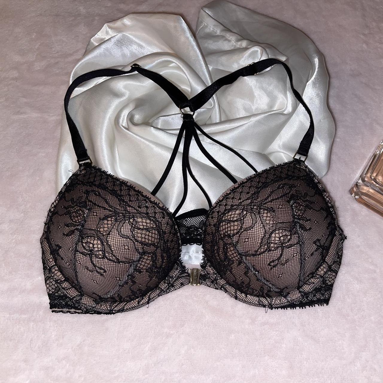 🖤 🩷 Bombshell plunge add double-cups bra 🩷🖤 These... - Depop