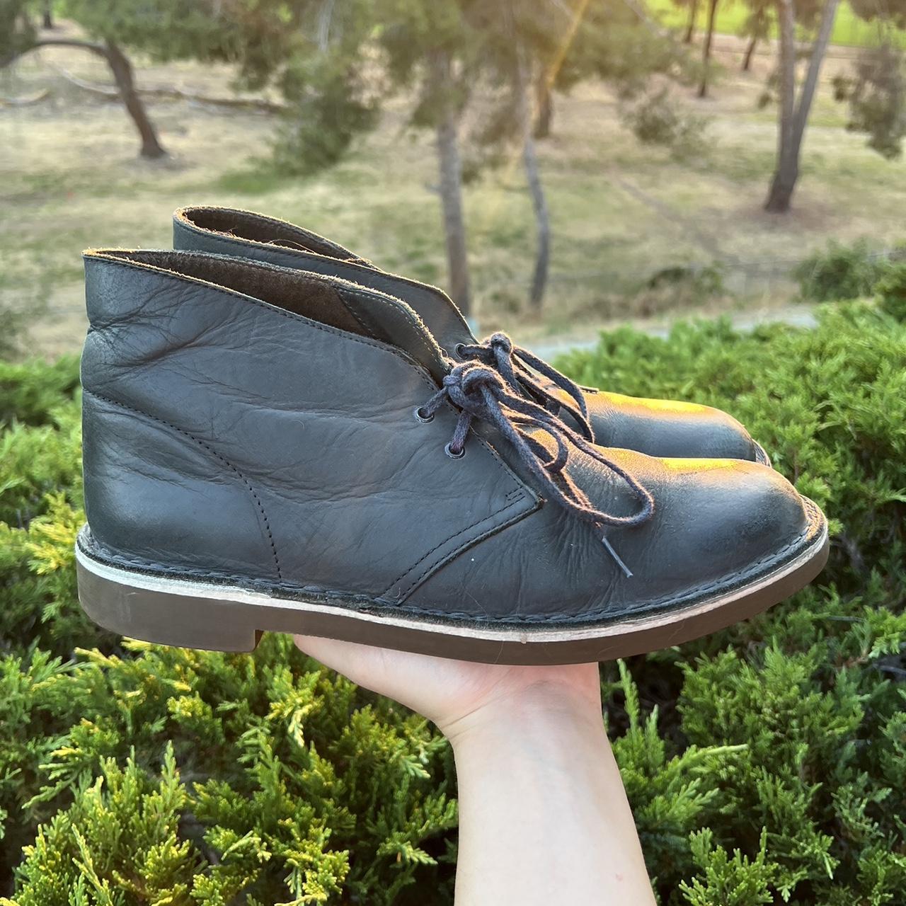 Clarks desert boot black clearance leather