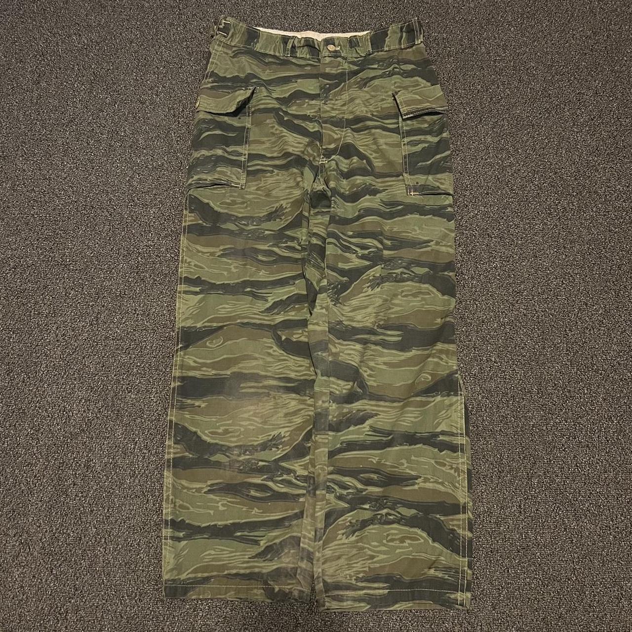 個人装備 Old Military Trousers TIGER STRIPE CAMO Tiger Stripe Camo BDU Pants Shop Army Surplus World