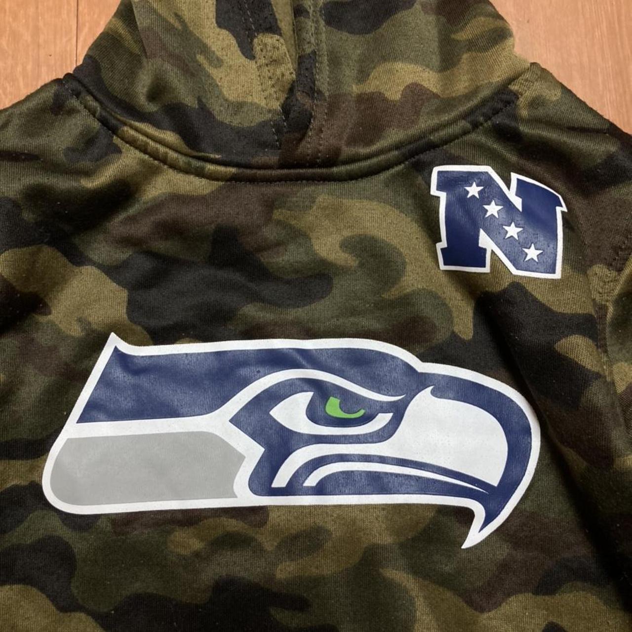 Seattle Seahawks Boys Medium Camo Hoodie Pullover by Team 