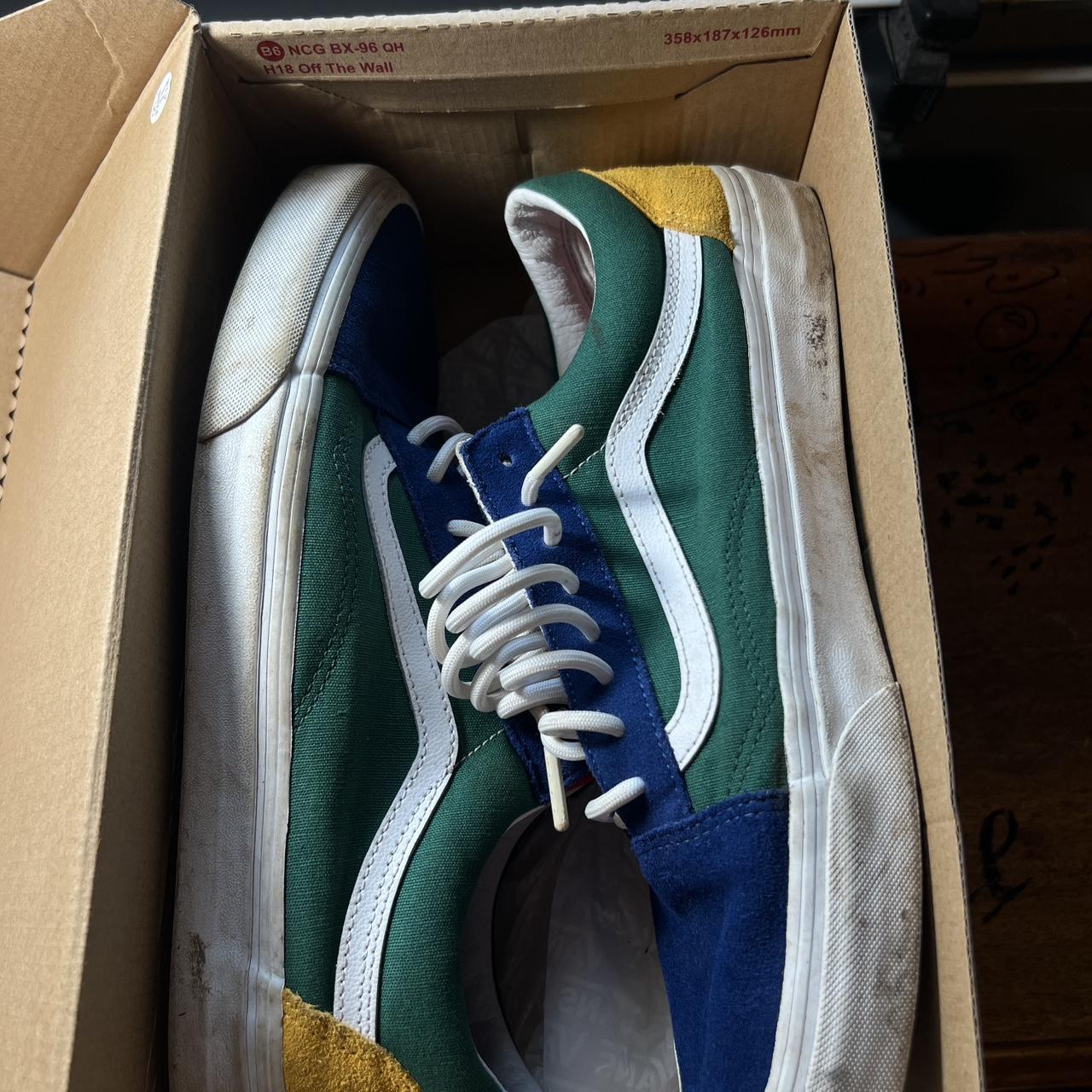 Vans old skool yacht club hot sale size 12