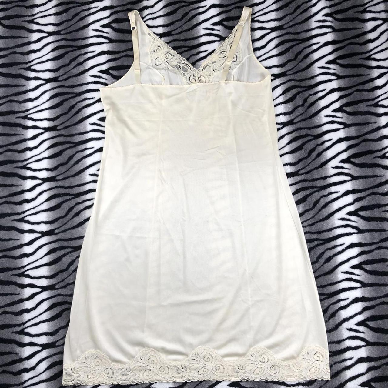  Cream Lace Slip Dress •Vintage 80s/90s... Depop