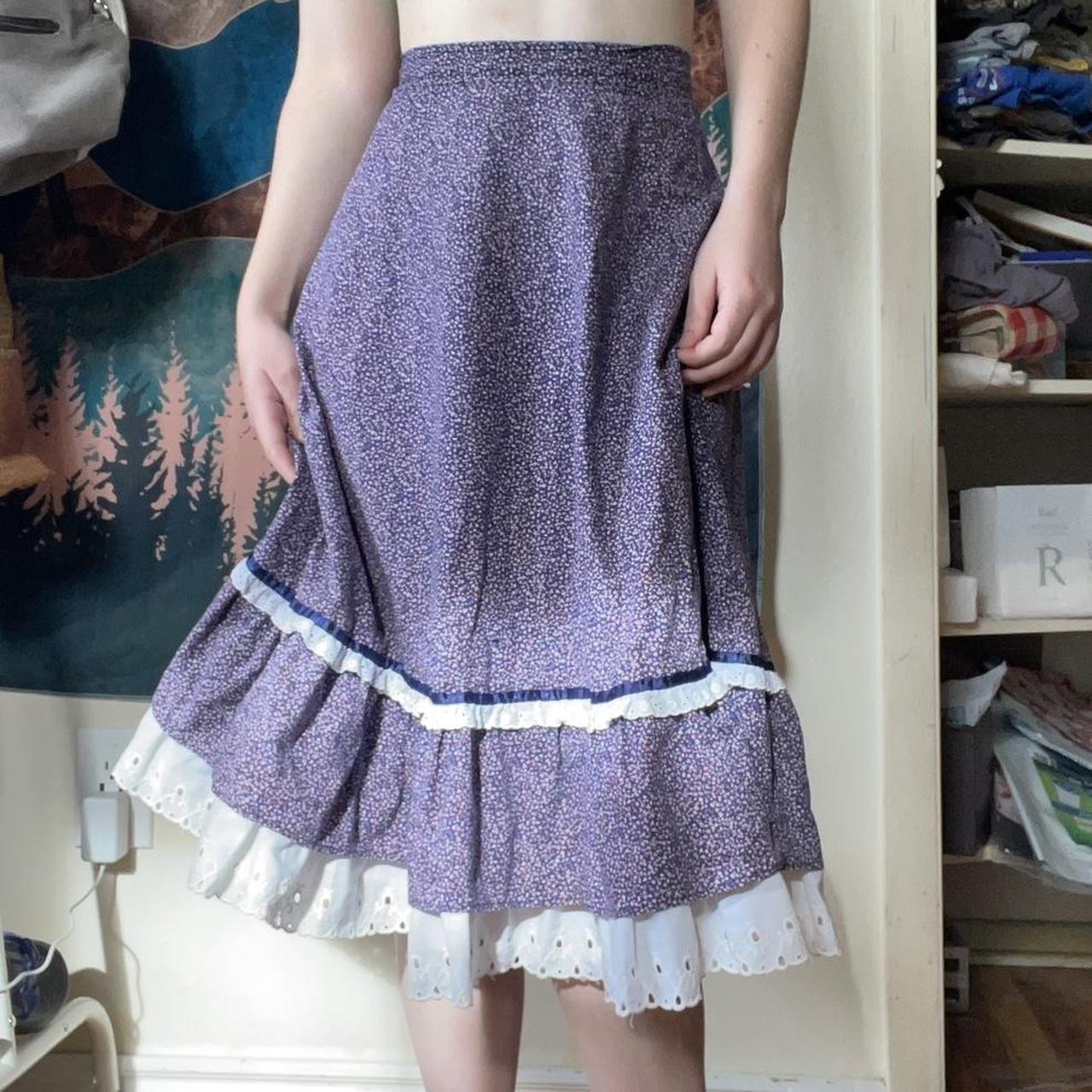 Vintage shop prairie skirt